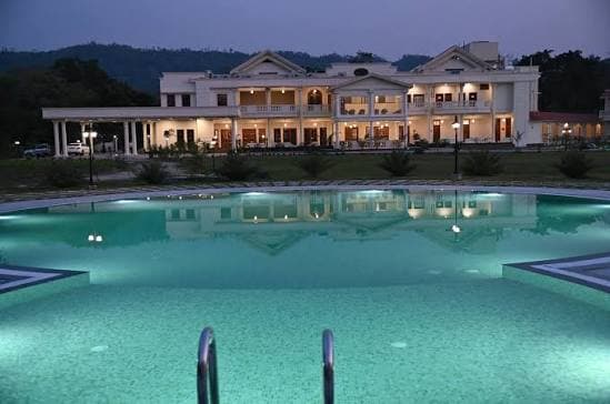 Hotel accommodation near Kaziranga National Park